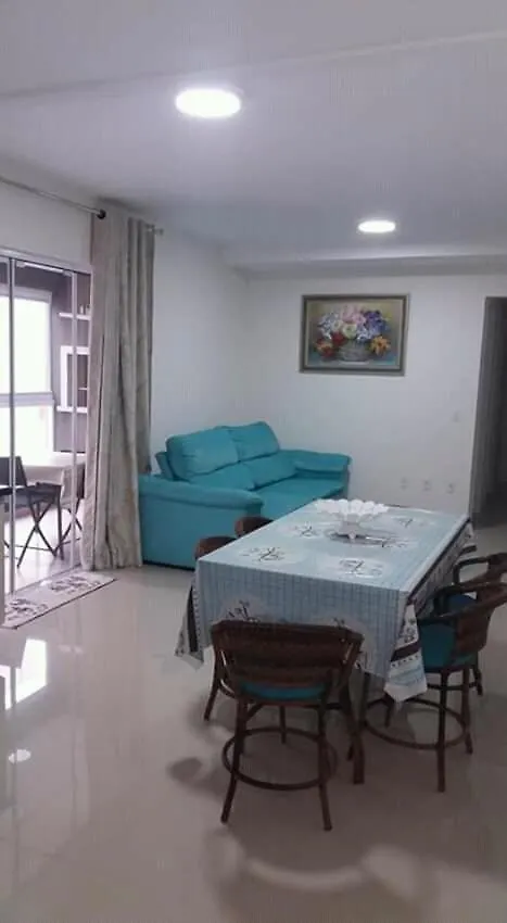 בומבינאס Residencial Varadero